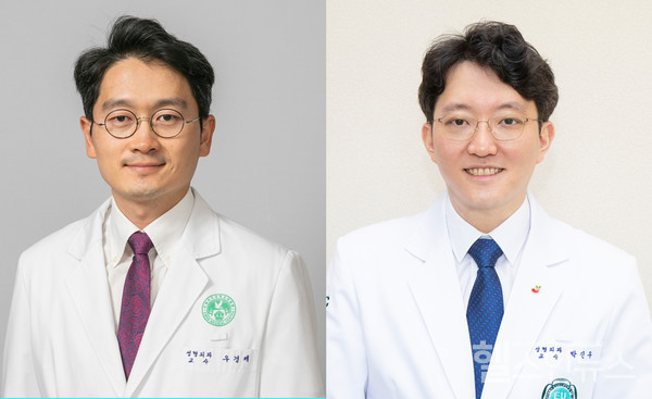 (왼쪽부터) 이대목동병원 성형외과 우경제 교수, 박진우 교수
