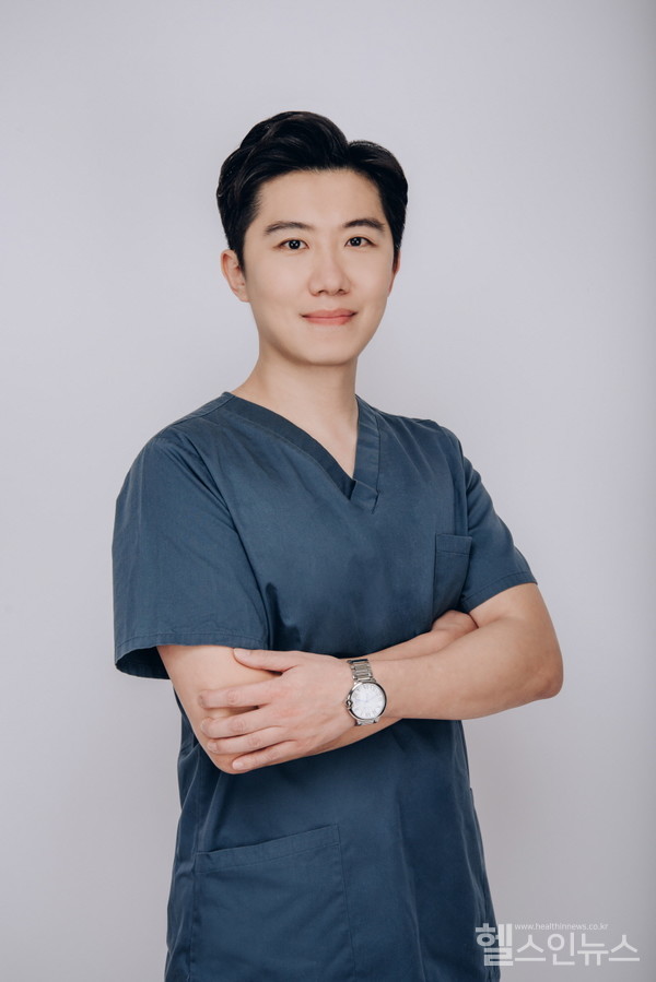 Diretor Lee Jong-gyun do departamento de urologia minimamente invasiva, Incheon Songdo Branch