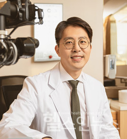 고려대 안암병원 안과 김동현 교수