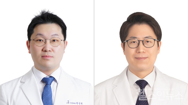 (왼쪽부터) 경희대학교한방병원 중풍뇌질환센터 권승원‧이한결 교수